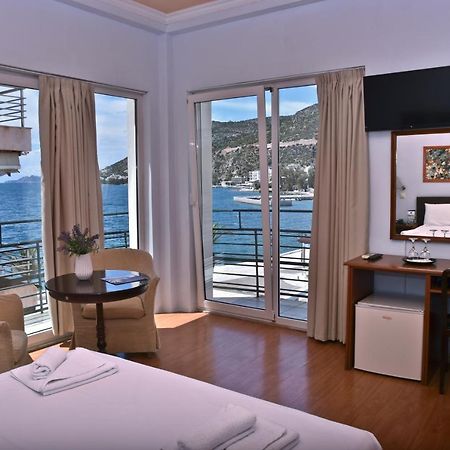 Grand Hotel Loutraki Luaran gambar