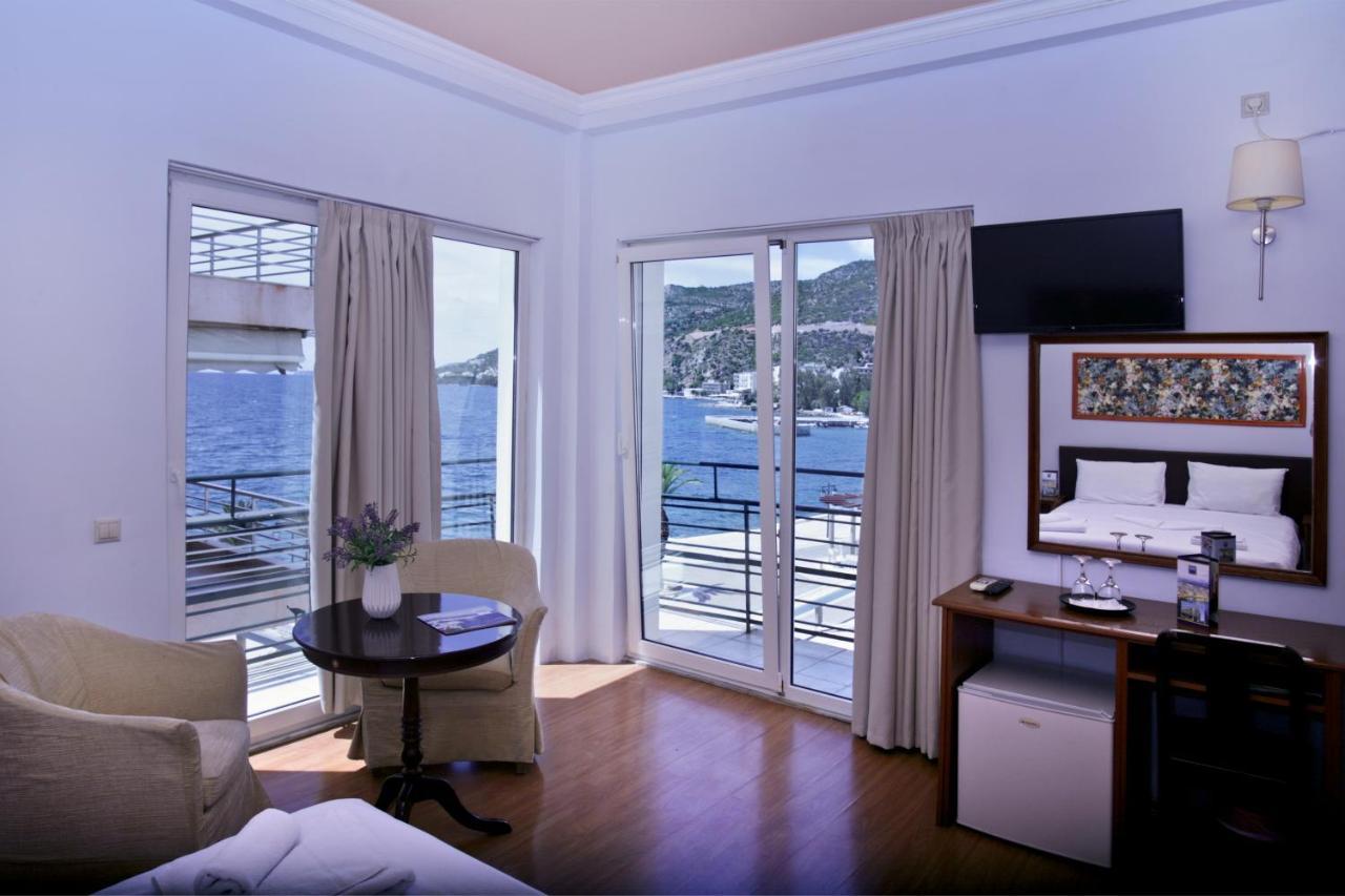 Grand Hotel Loutraki Luaran gambar